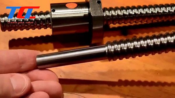 Lợi ích khi sử dụng trục vít me máy tiện hiện nay